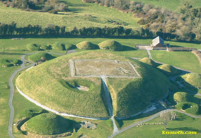 Knowth close-up