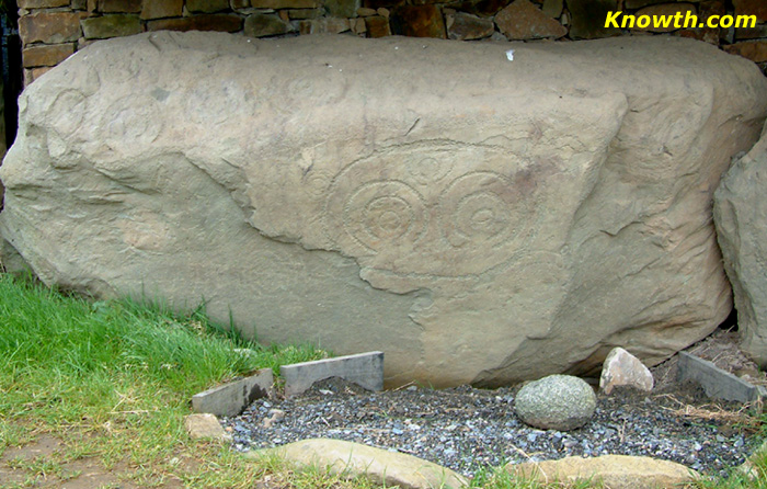Knowth Kerbstone K73