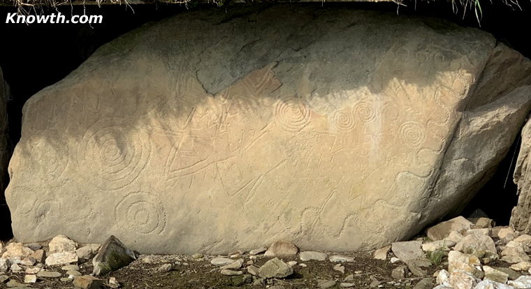 Knowth Kerbstone 13 - K13