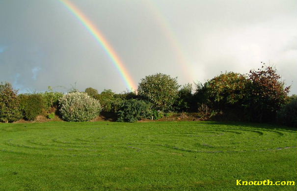 Labyrinth rainbow