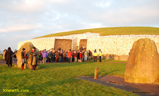 Newgrange Winter Solstice sunrise